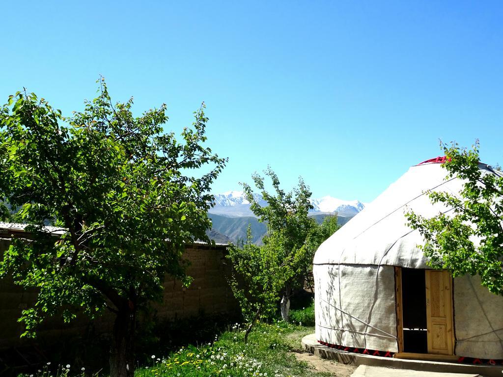 Guesthouse Gulmira Bokonbayevo Esterno foto