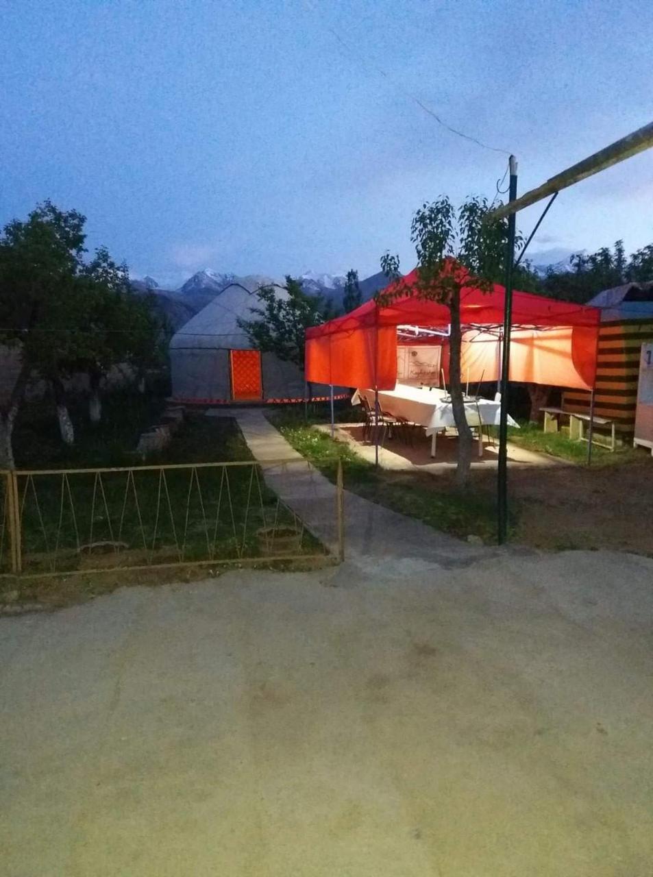 Guesthouse Gulmira Bokonbayevo Esterno foto